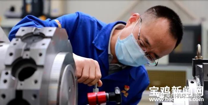 兩會(huì)回聲丨全國(guó)人大代表田浩榮帶著基層聲音上“兩會(huì)”