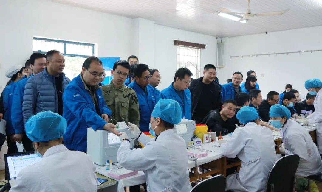 【群團(tuán)工作】秦川機(jī)床本部開(kāi)展無(wú)償獻(xiàn)血活動(dòng)