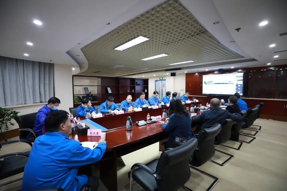 秦川集團(tuán)舉辦“企業(yè)戰(zhàn)略及運營管理”專題講座