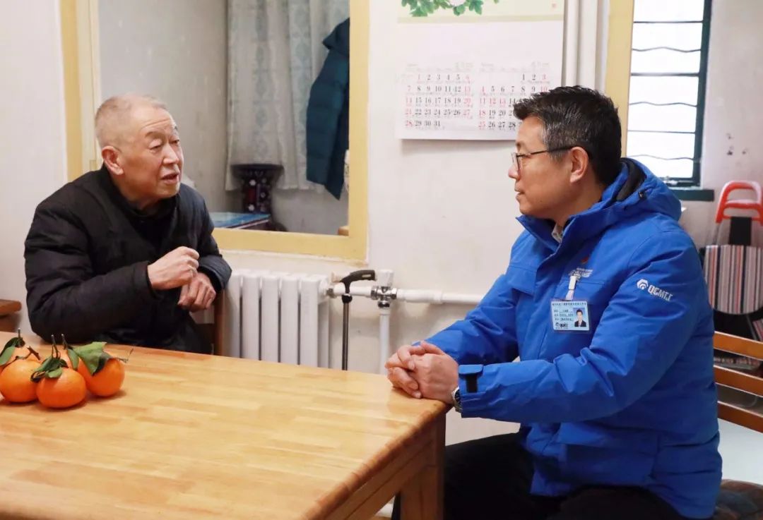 【集團資訊】集團領導節(jié)前慰問退休困難職工