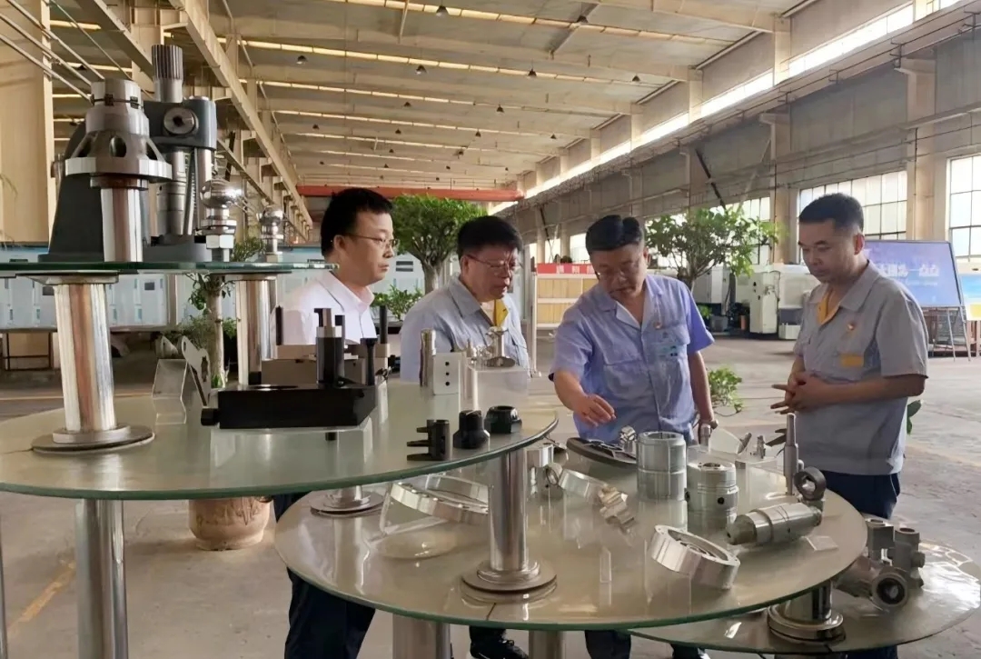 【集團(tuán)資訊】馬旭耀董事長調(diào)研零件公司、關(guān)中工具公司