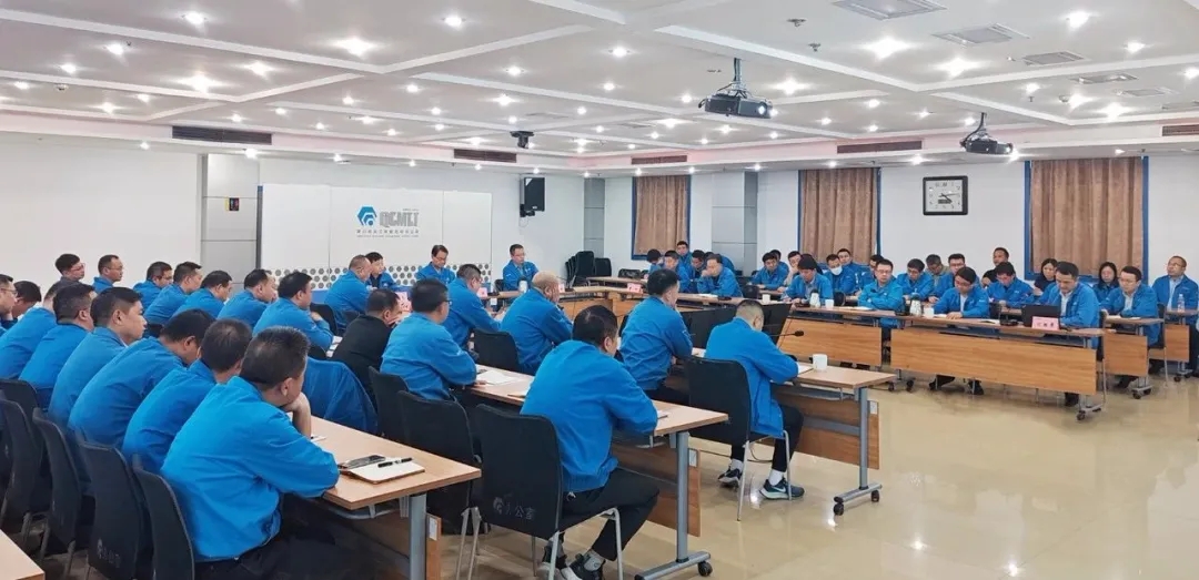 【集團(tuán)資訊】沖刺季度任務(wù) 決勝全年目標(biāo)—集團(tuán)銷售工作會(huì)召開