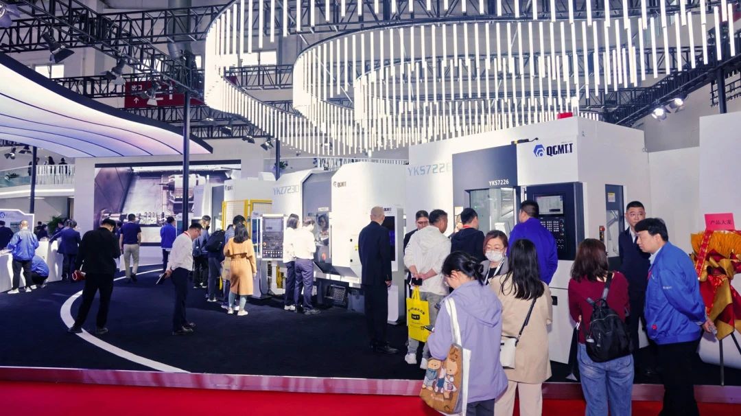 【展會(huì)資訊】火熱洽談ing！秦川展品精彩紛呈 觀摩熱度持續(xù)升溫！