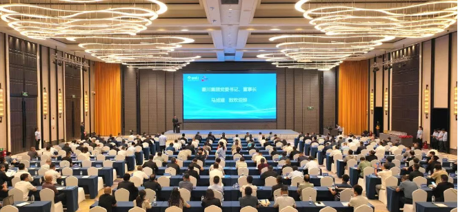 【60年慶 · 工廠開放日】數(shù)智秦川·裝備領航—誠邀用戶感恩答謝“回家之旅” 誓與用戶攜手共進“未來之約”